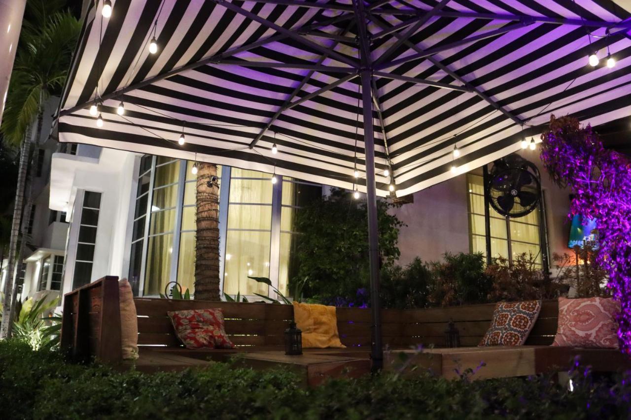 The Claremont Hotel Miami Beach Exteriér fotografie